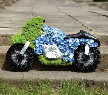 Smuteční motorka Smuteční motorka