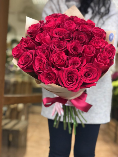 Kytice červených růží 60 cm