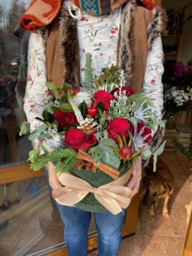 Flower box se sváteční dekorací