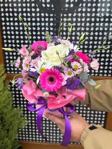 Květinový box Decent