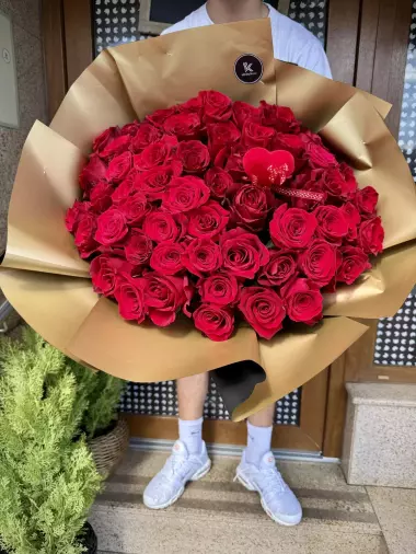 Kytice červených růží 70cm