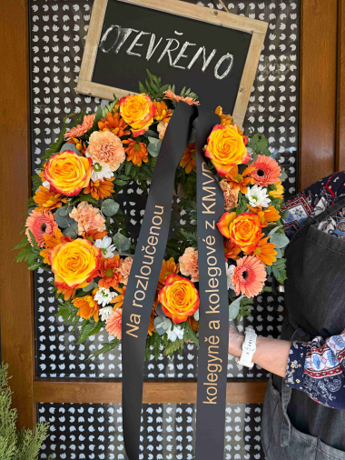 Smuteční věnec Premium oranžový