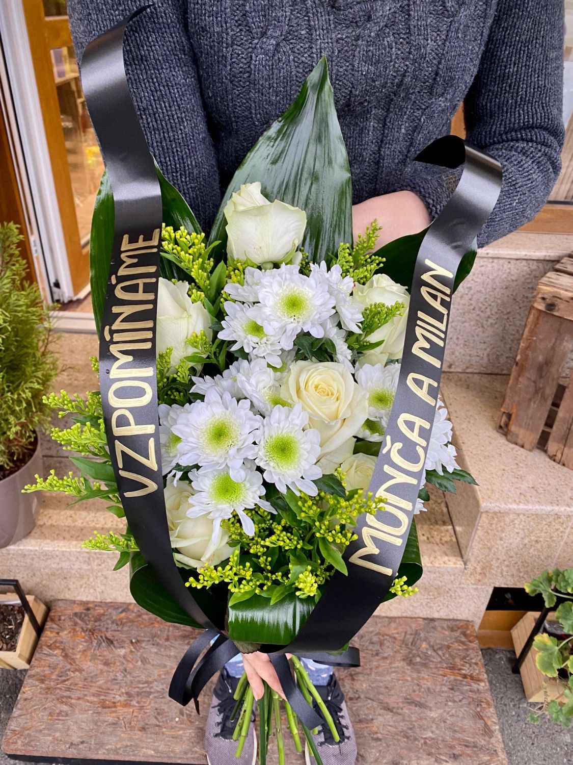 Smuteční kytice z růží