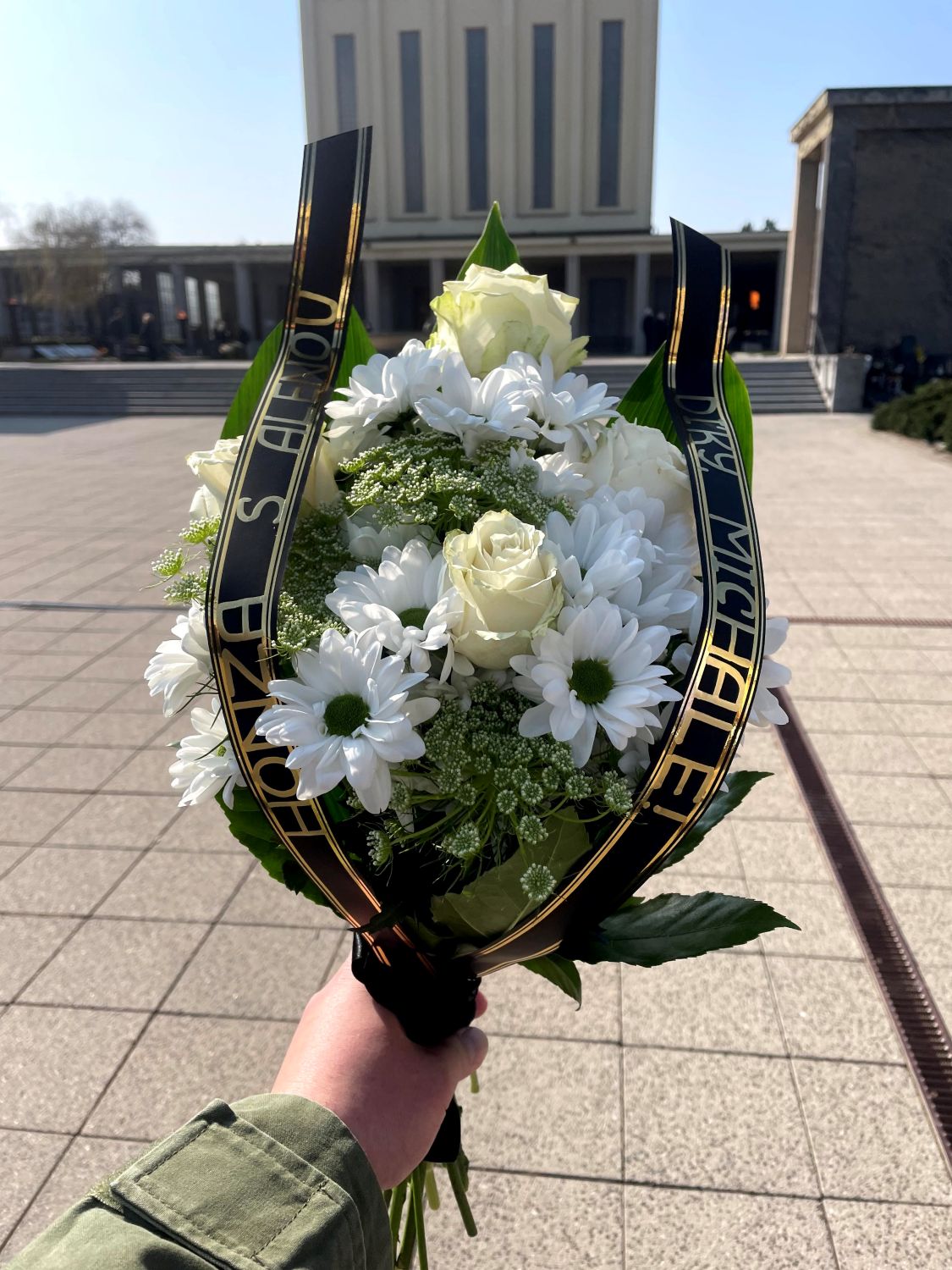 Smuteční kytice Praha Krematorium Strašnice
