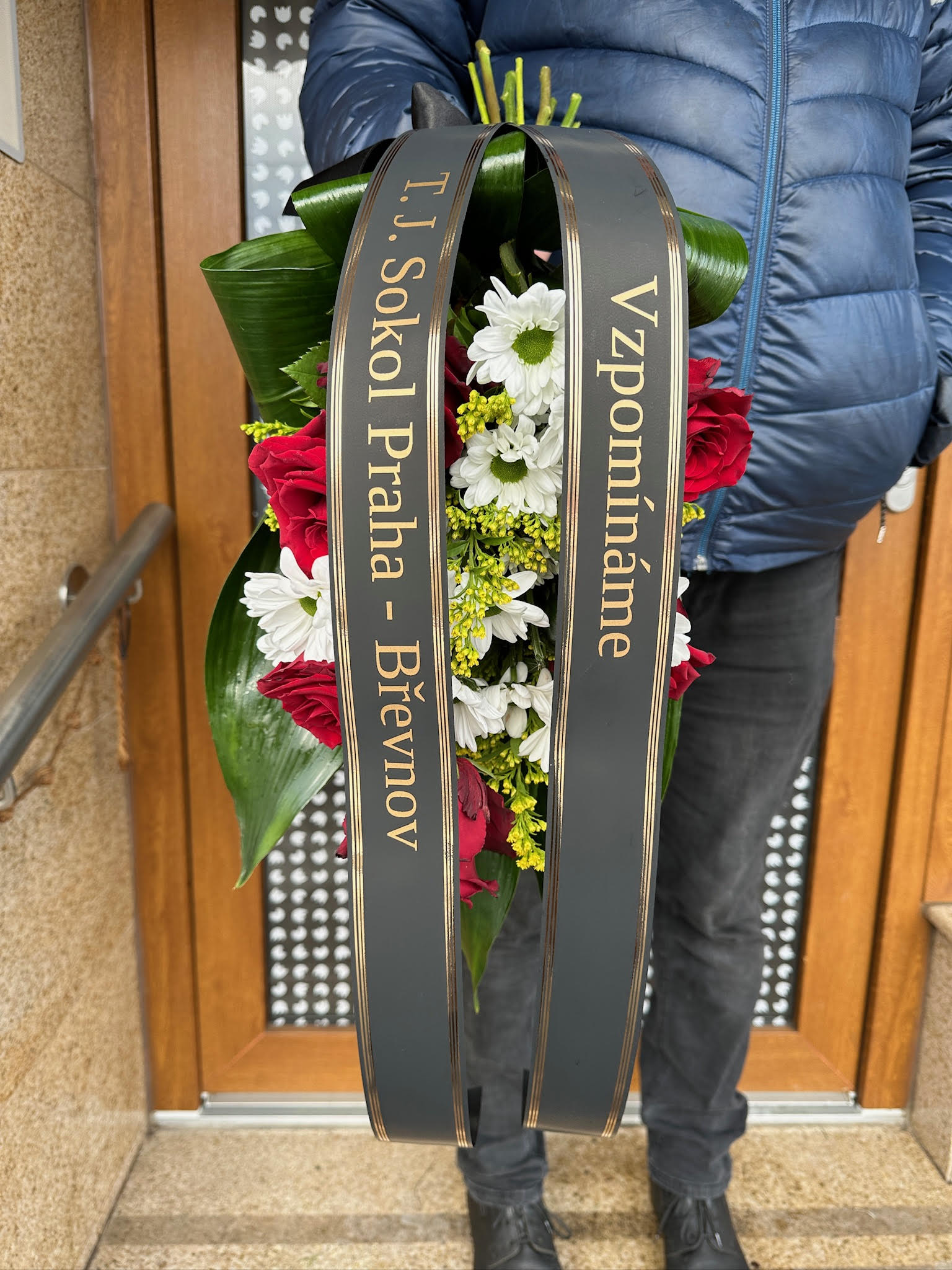 pohřební-kytice-na-položení-praha