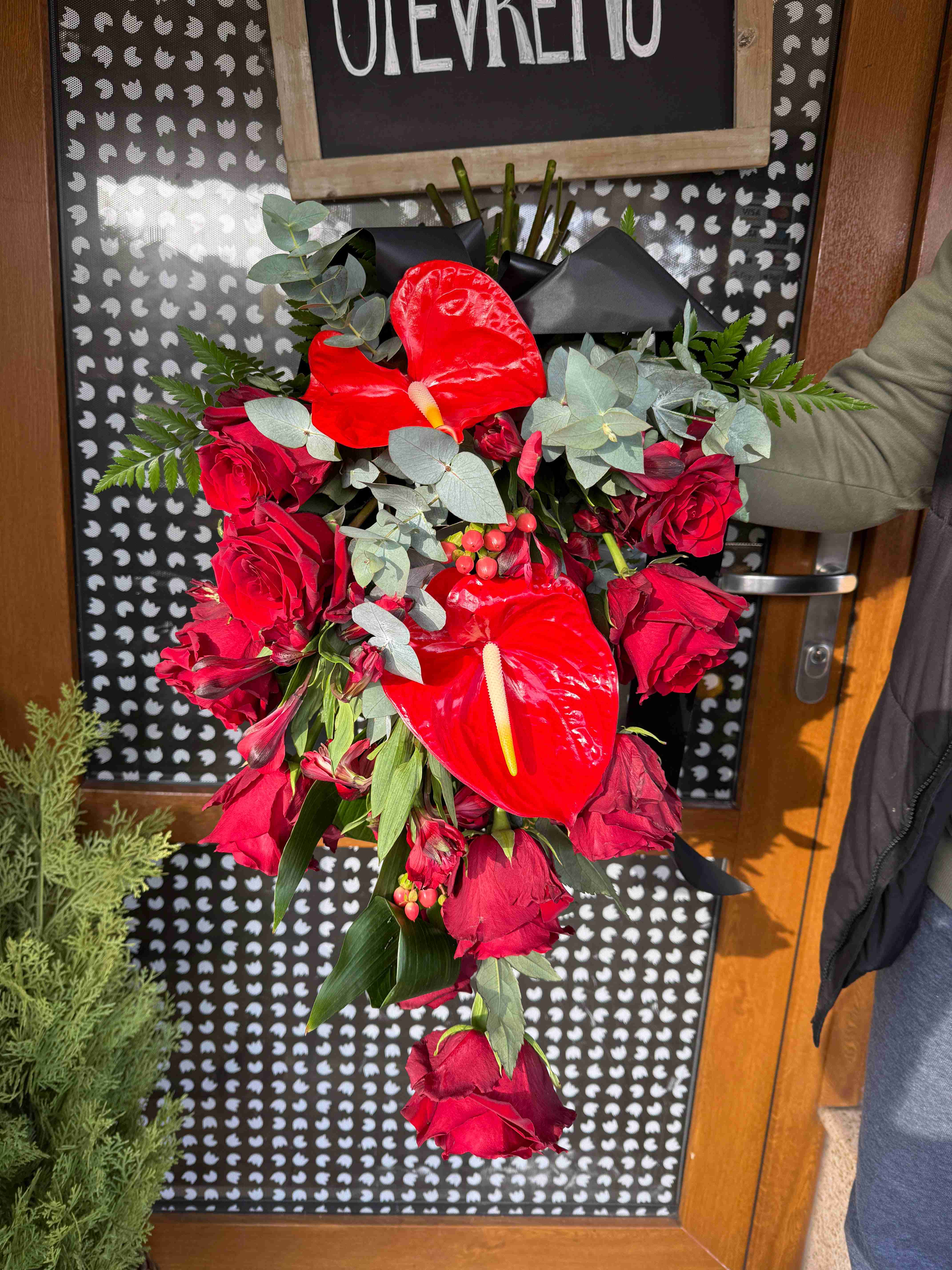 anturie ve smutecni kytici