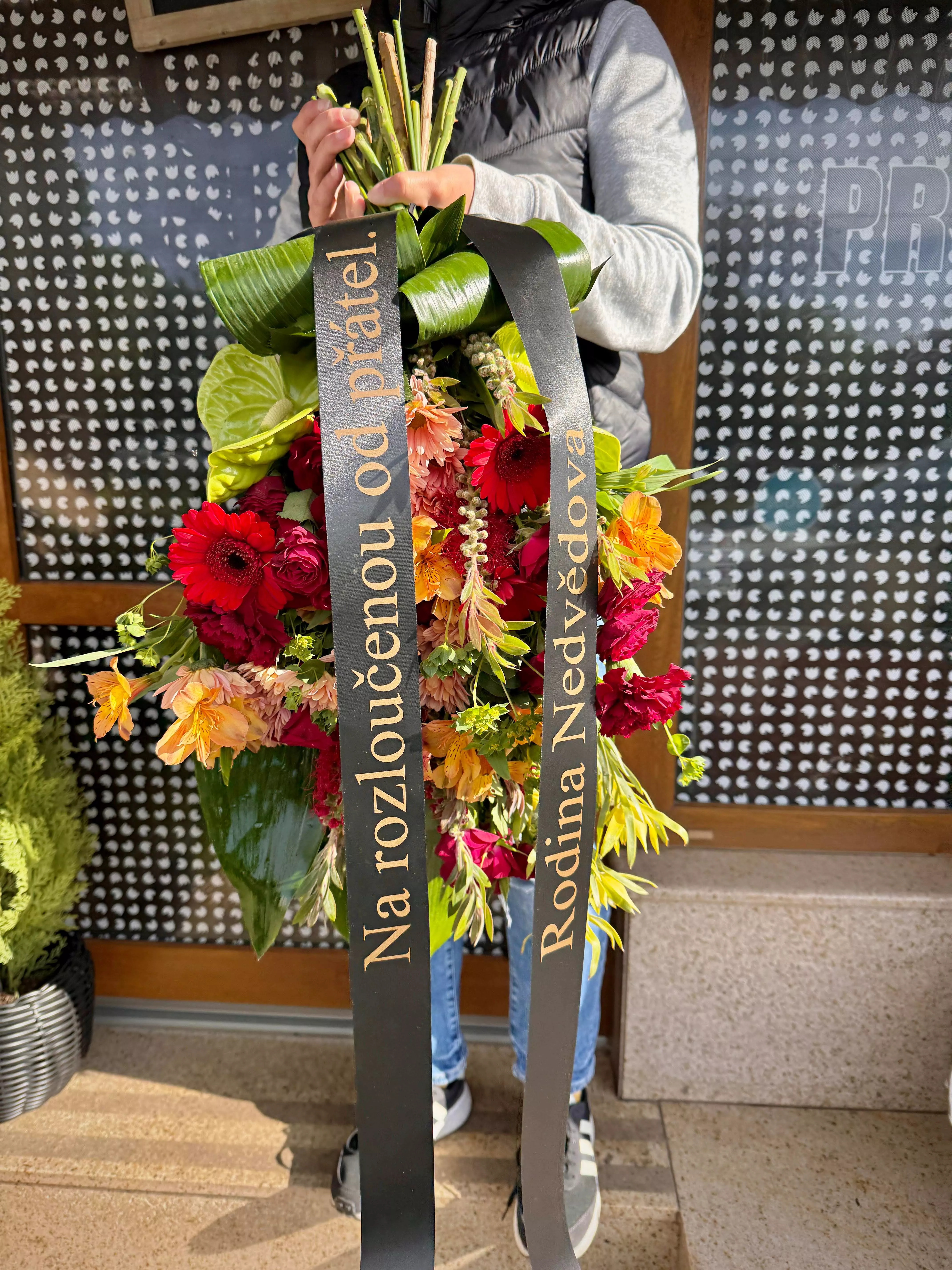 Smuteční kytice dle sezony